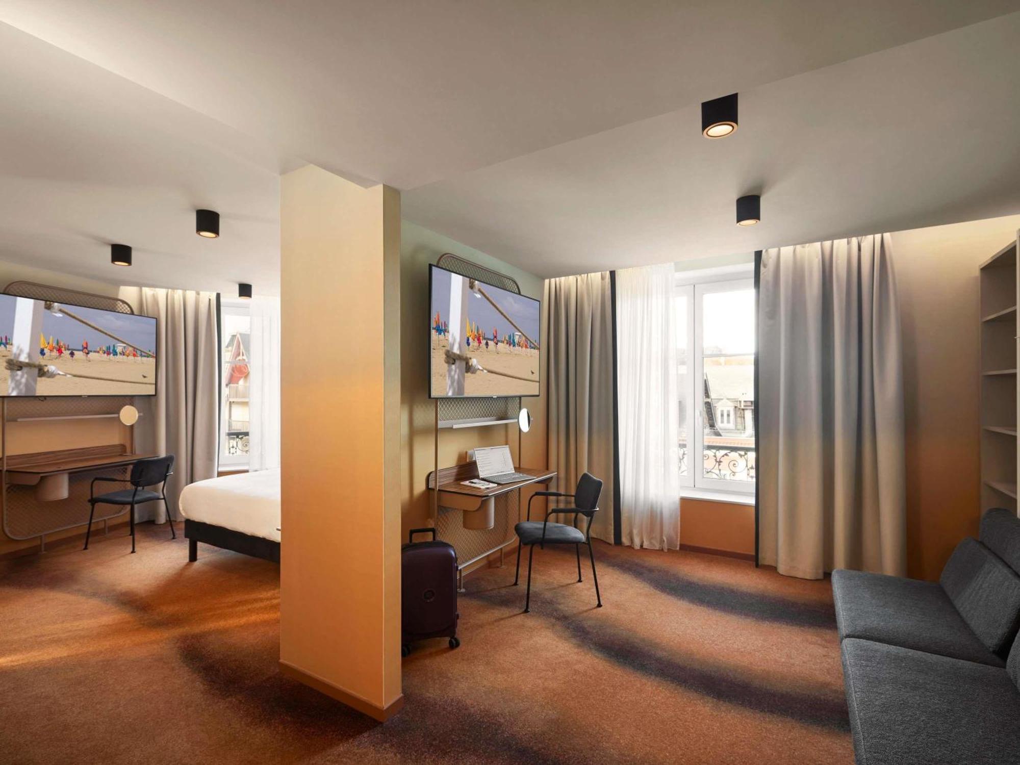 Junior Suite Two Double Beds